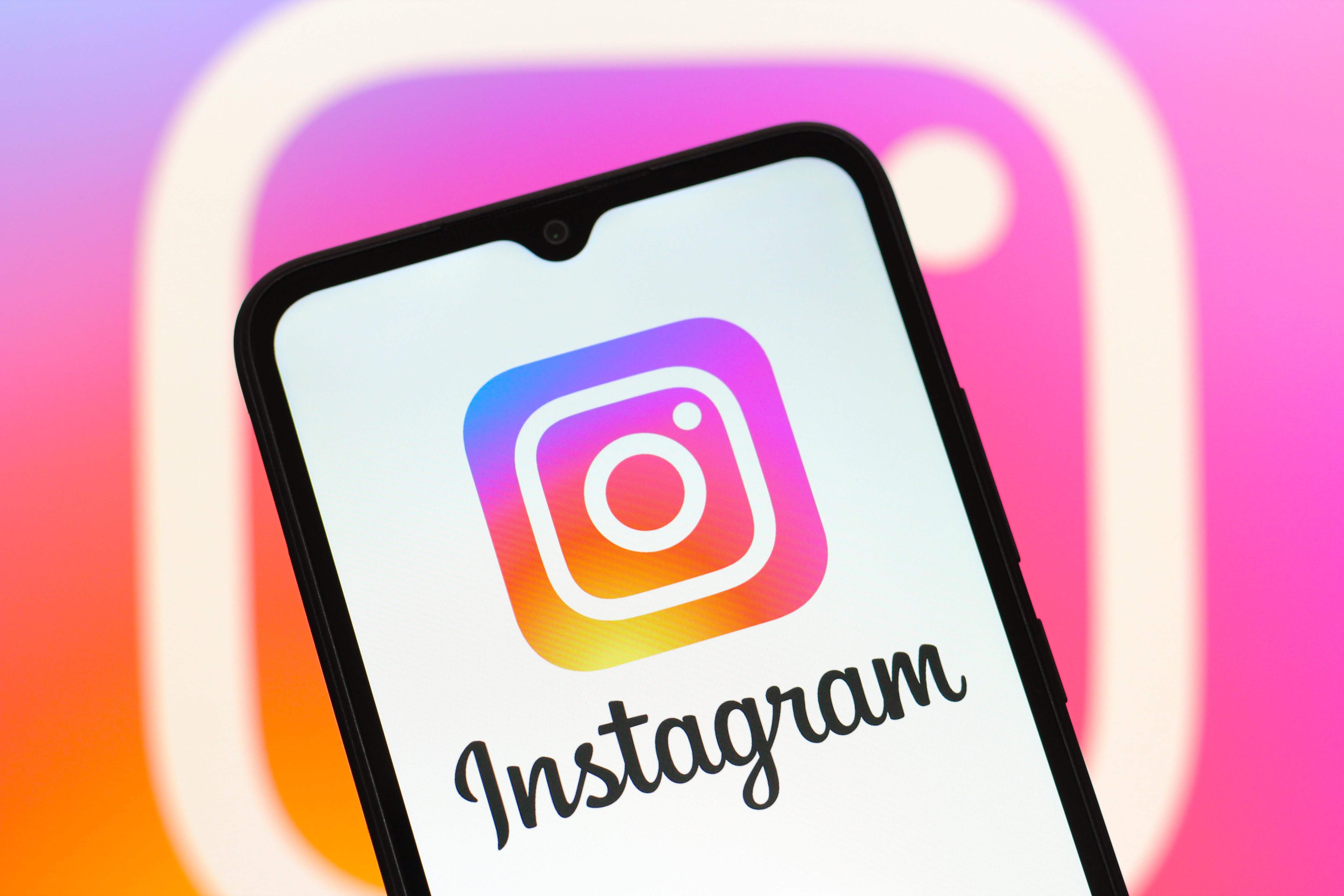 Foreign trade marketing strategies: Instagram account maintenance